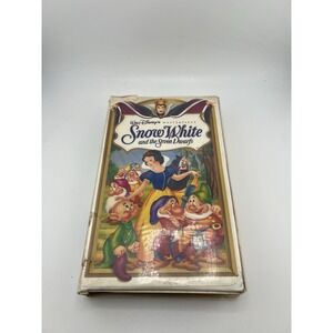 Walt Disney's Snow White and the Seven Dwarfs (VHS, 1994) Clamshell